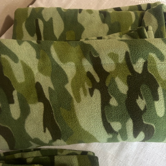 Other - 2-piece Camouflage Twin Bedding set